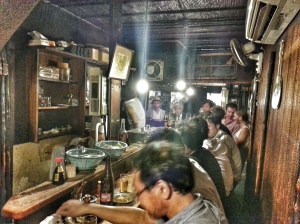 bettola a shinjuku, tokyo