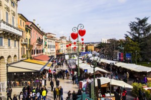 piazza bra, verona in love, quelliconlavaligia