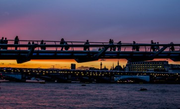 millenium bridge sunset